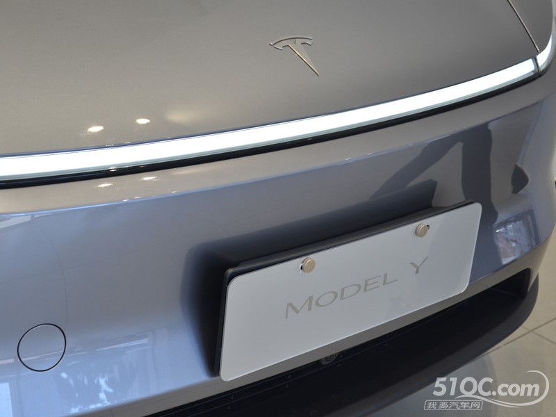 2025款 特斯拉Model Y换新版 其它